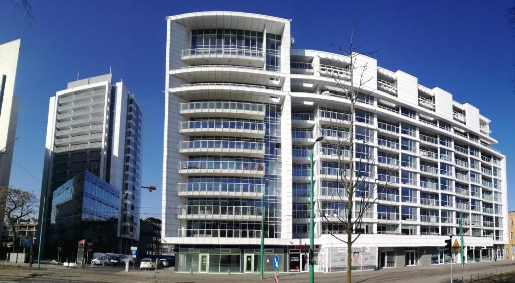 Apartamenty Towarowa Poznaň Exteriér fotografie