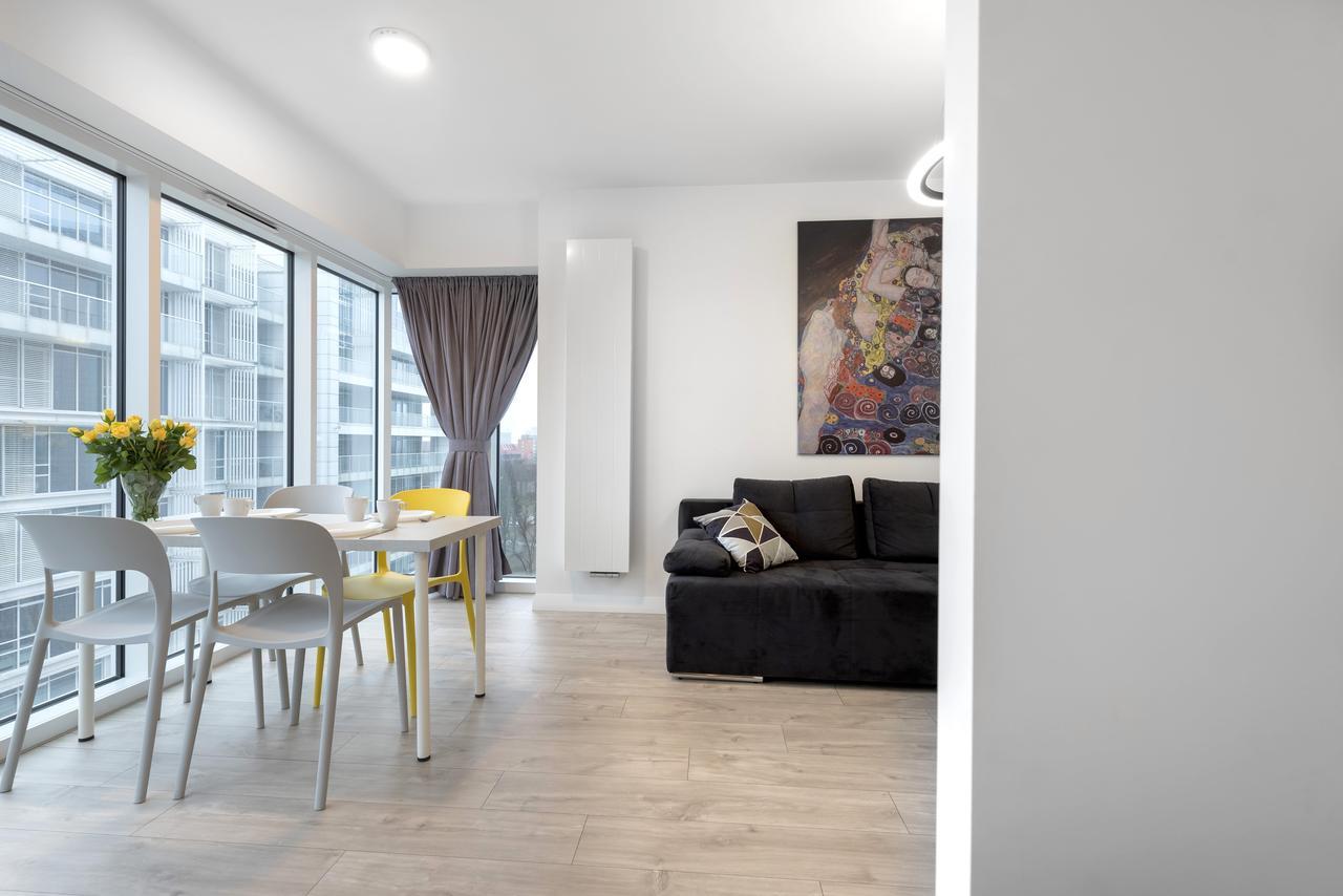 Apartamenty Towarowa Poznaň Exteriér fotografie